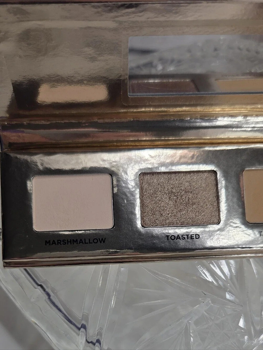 ICONIC London Soft & Smokey Eyeshadow Palette